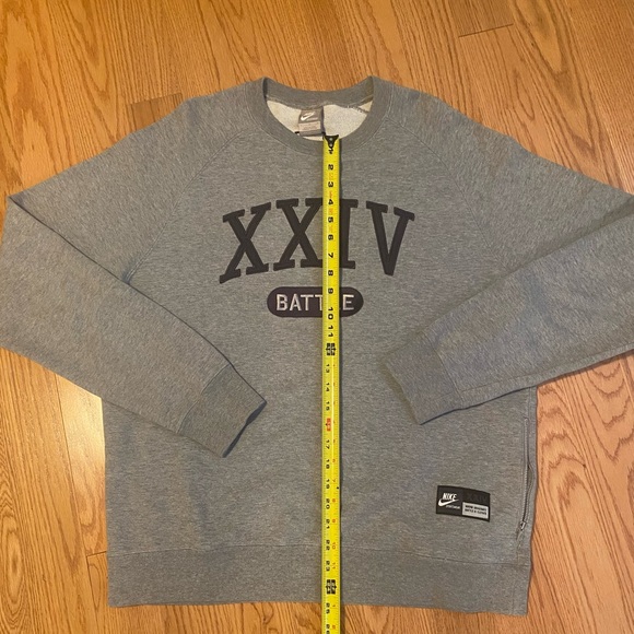 Nike crewneck sweater - Picture 3 of 6
